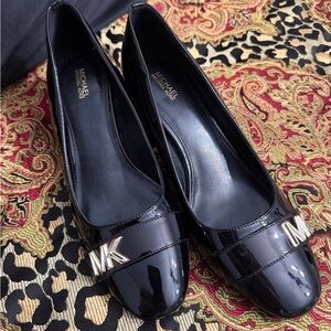 Michael Kors Black Patent Leather Heels with Gold Logo